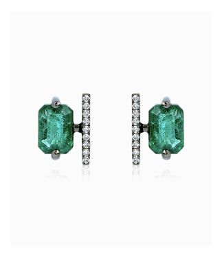 Linette in 18K Black Gold with Diamond And Emerald Studs Earrings